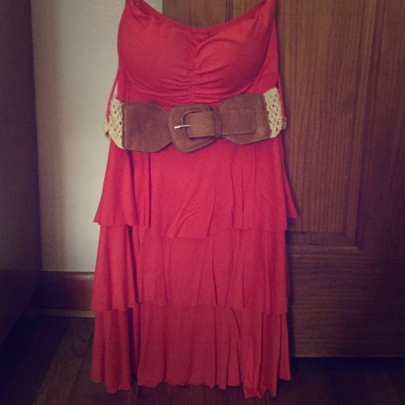 Cute casual strapless dress - Picture 1 of 2