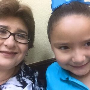 Meet your Posher, Nora