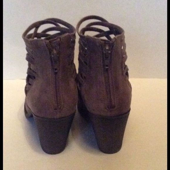 SALE Weever Doe Boots by Fergalicious - Picture 4 of 4