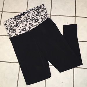 VS Pink yoga leggings