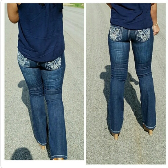 Sassy Rose Embellished Jeans - Picture 2 of 4