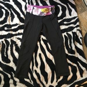 Lululemon crop pants