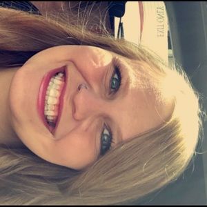 Meet your Posher, Heaven-lee