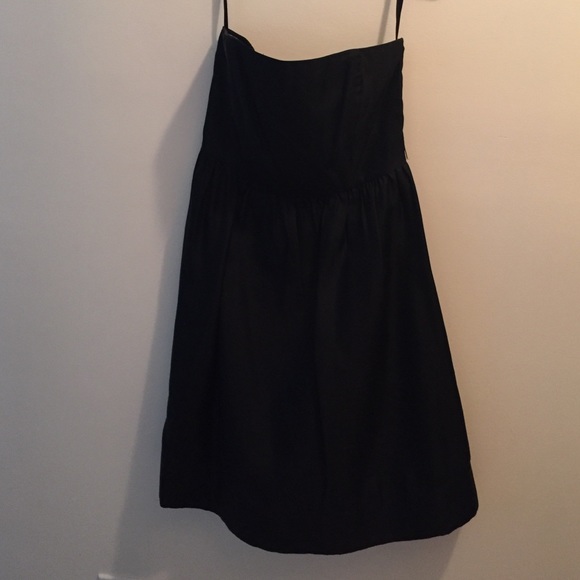 White House Black Market Little Black Dress size 4 - Picture 1 of 4