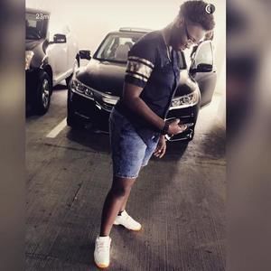 Meet your Posher, Zoriea