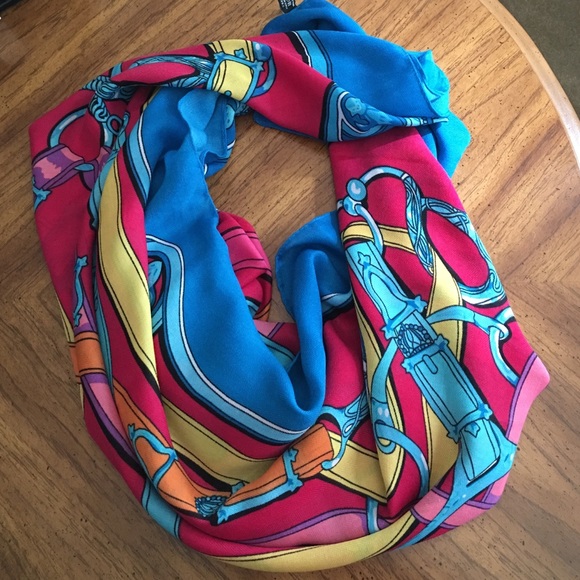Hanmei Multicolored scarf
