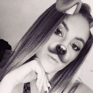 Meet your Posher, Ally