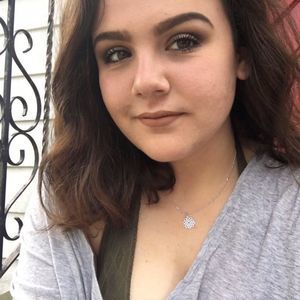 Meet your Posher, Bella