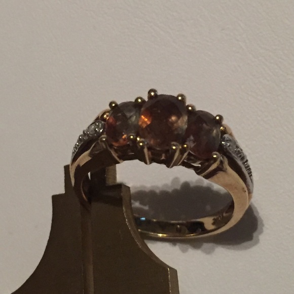 HOLDING. FOR RHONDA 🌹ANDALUSITE COLOR SHIFT GEMS - Picture 3 of 4