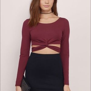 Long sleeve crop top
