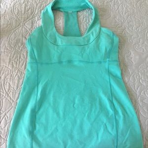Lululemon Size 6 Top !!!