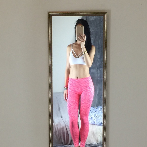 💗Workout Leggings - Picture 3 of 4