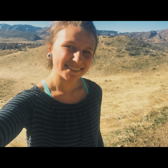 Meet your Posher, Emily