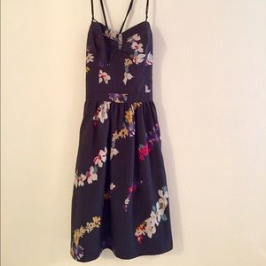 like NEW American Eagle floral dress