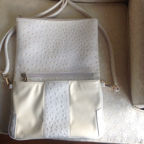 Bag - Picture 2 of 4