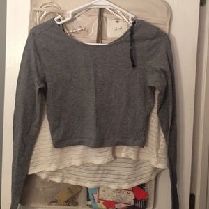 Long Sleeve Gray crop top
