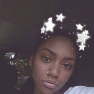 Meet your Posher, Leahh