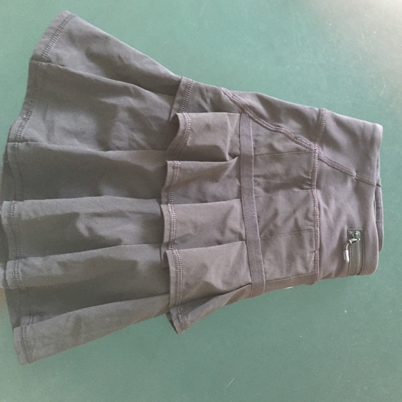 Black Size 2 Tall Lululemon Skirt
