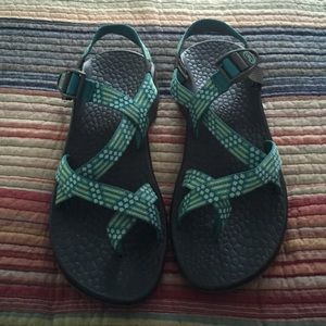 Barely worn Z strap Chacos