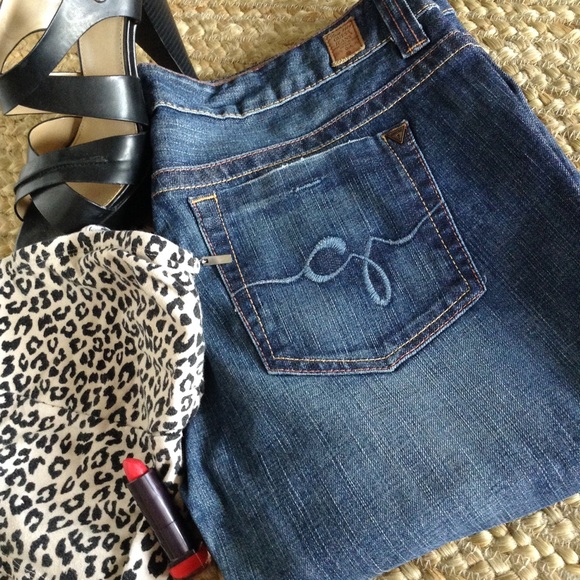 ⚡️Flash SALE💕 👖GUESS jeans