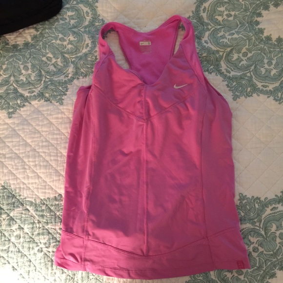 Nike workout tank