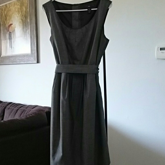H&M dress with adorable buttons