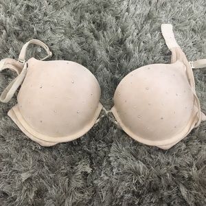 Victoria Secret miraculous Push up bra