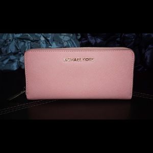 Michael Kors wallet