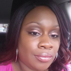 Meet your Posher, Ramona