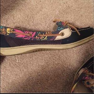 Hawaiian themed Sperry Topsiders