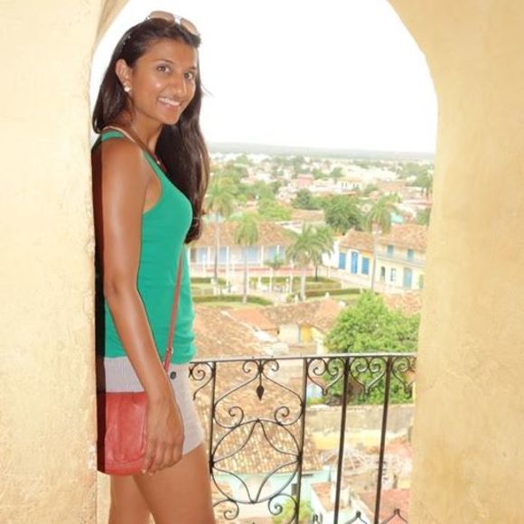 Meet your Posher, Reena