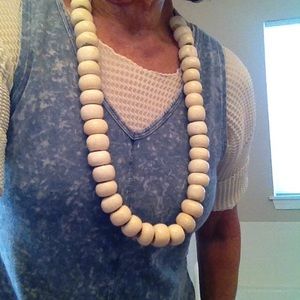 Meet your Posher, Beverly