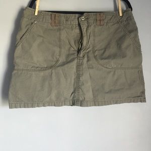 Gloria Vanderbilt skort