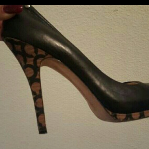 Coach calf leather heel