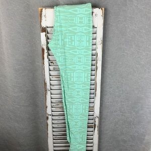 BNWT OS LuLaRoe leggings