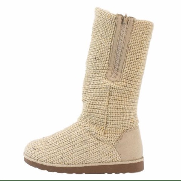 Sweater Boots - Picture 2 of 3