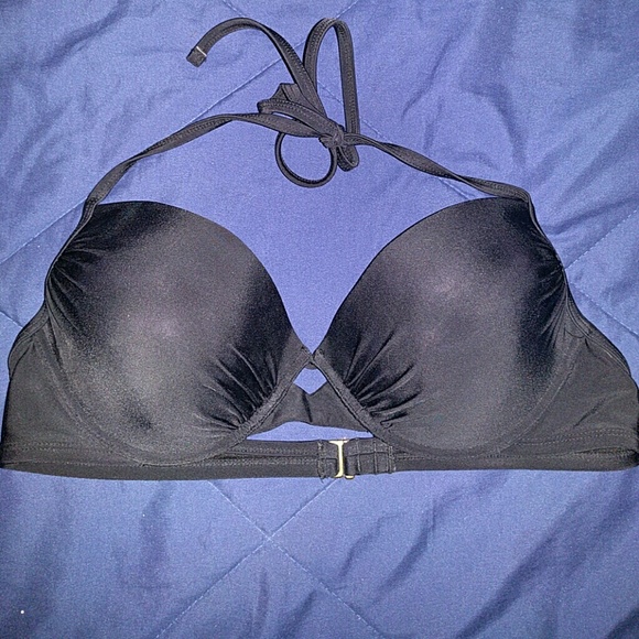 Black underwire bikini top size XL (