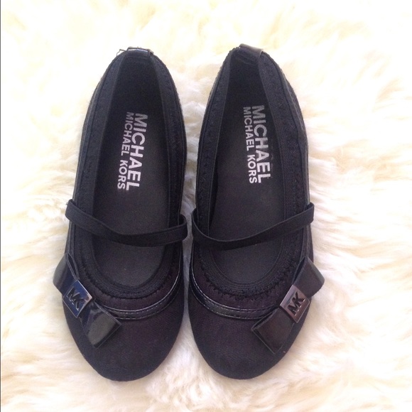 NWOT Girls Michael Kors Flats