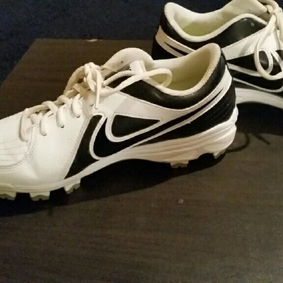 Cleats - Picture 2 of 3