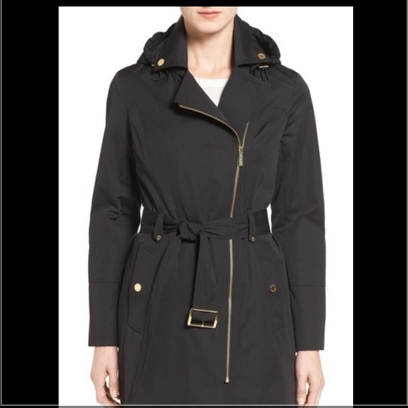 Micheal Kors black peacoat