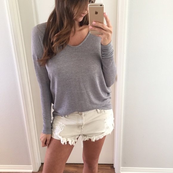 • LAST PAIR • Antique White Distressed Shorts - Picture 4 of 4