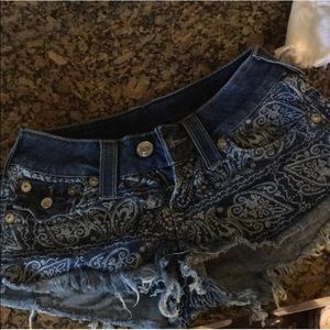 True religion cutoff shorts