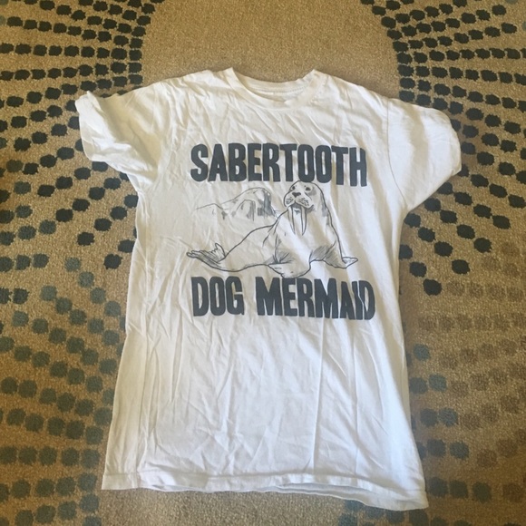 Hot topic "sabertooth dog mermaid" shirt