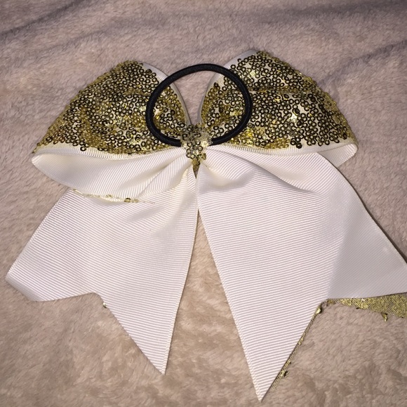 gold bow - Picture 2 of 2