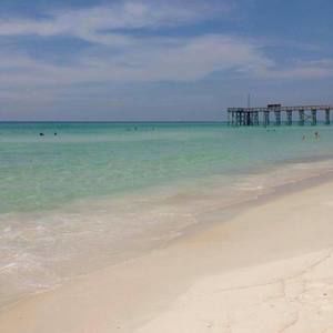 Meet your Posher, Laurel