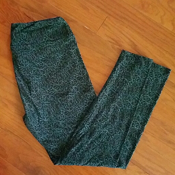 TC lularoe leggings