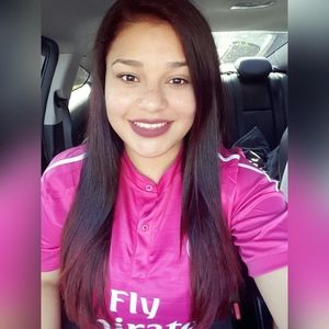 Meet your Posher, Abby