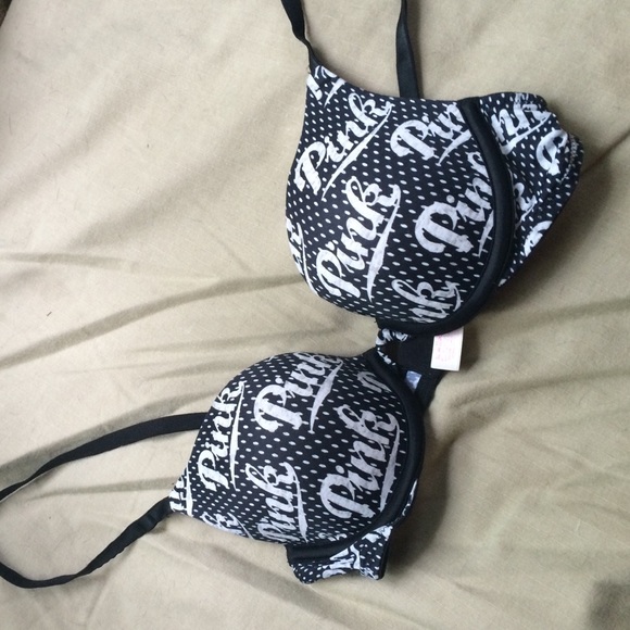 gently used 32-A Victoria Secrets Pink push up bra