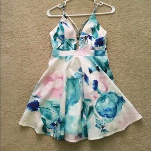 Floral Dress NEW WO TAGS