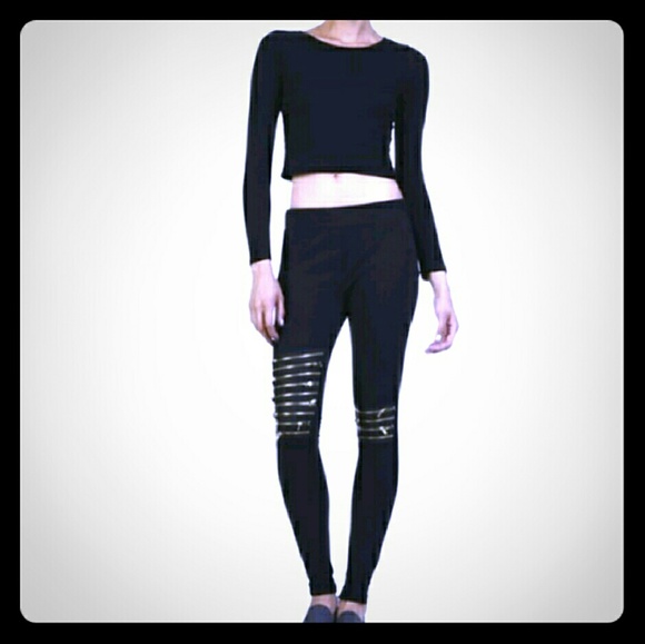 Clearance Edgy Moto Zipper detailed leggings nwt - Picture 2 of 2